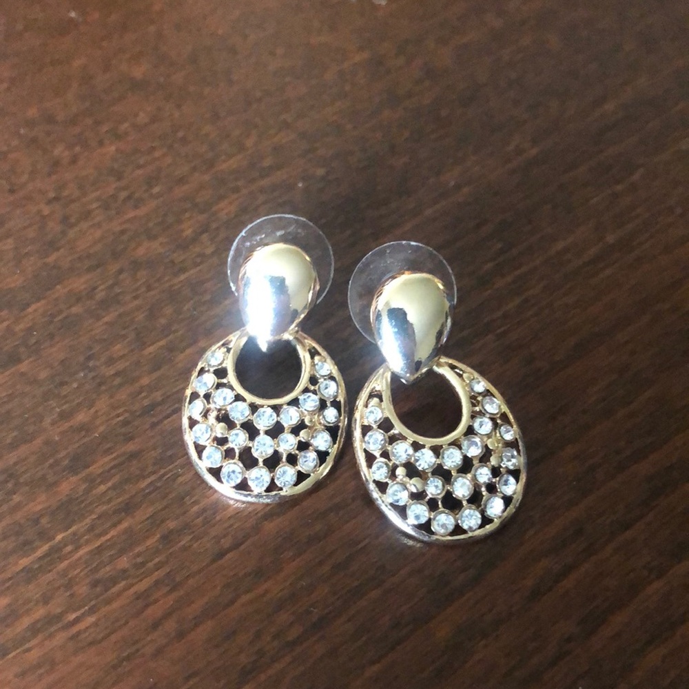 Gold special event earrings